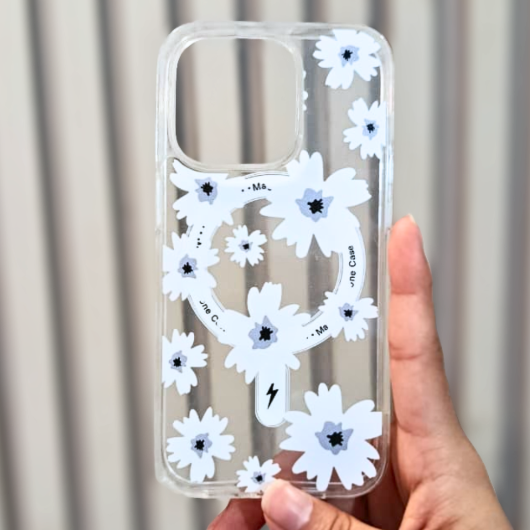 Funda "White Jasmine" Transparente – Silicona con Flores Blancas y Carga Magnética